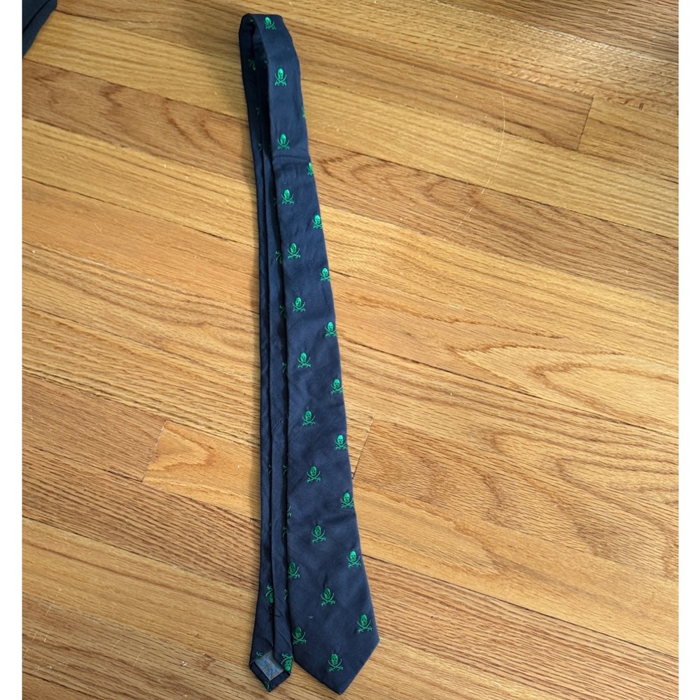 Crewcuts Navy Blue Boys Tie with Green Skull Pattern 50”